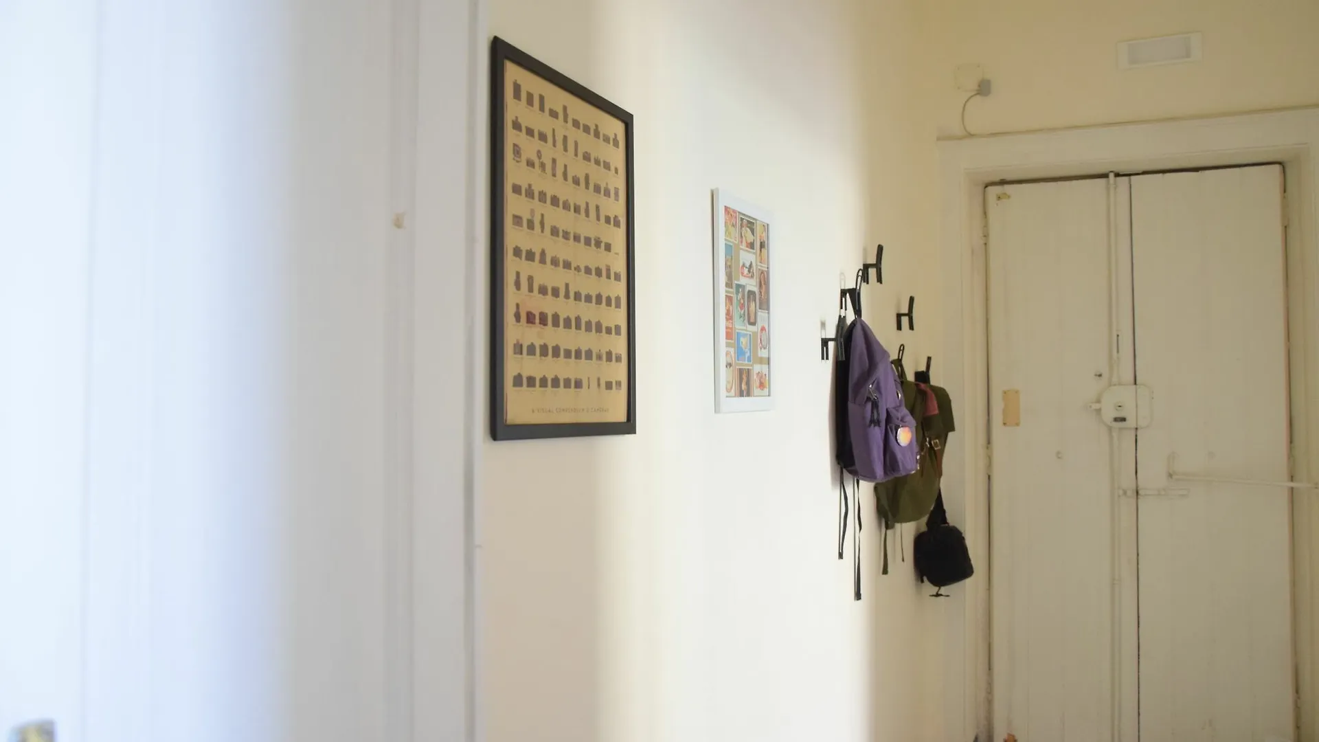 Polaroid Apartment Neapol