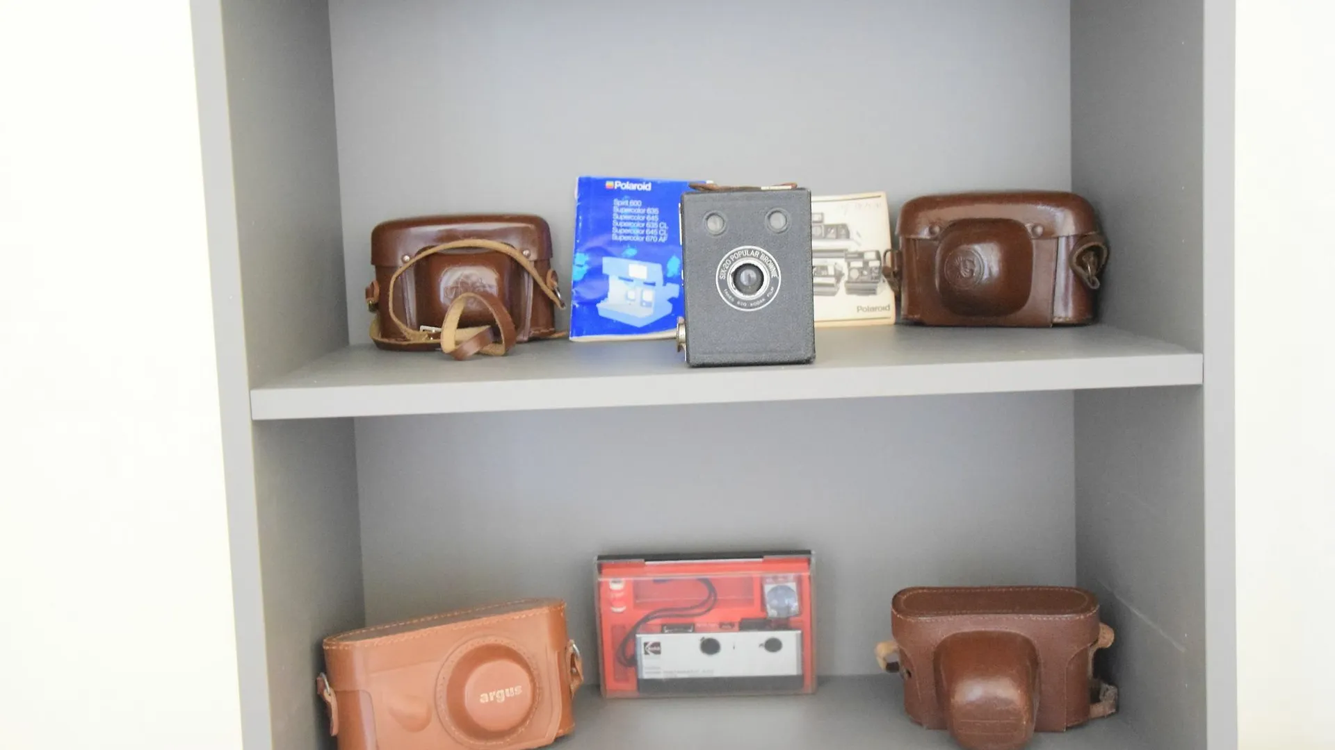 Polaroid Apartment Naples